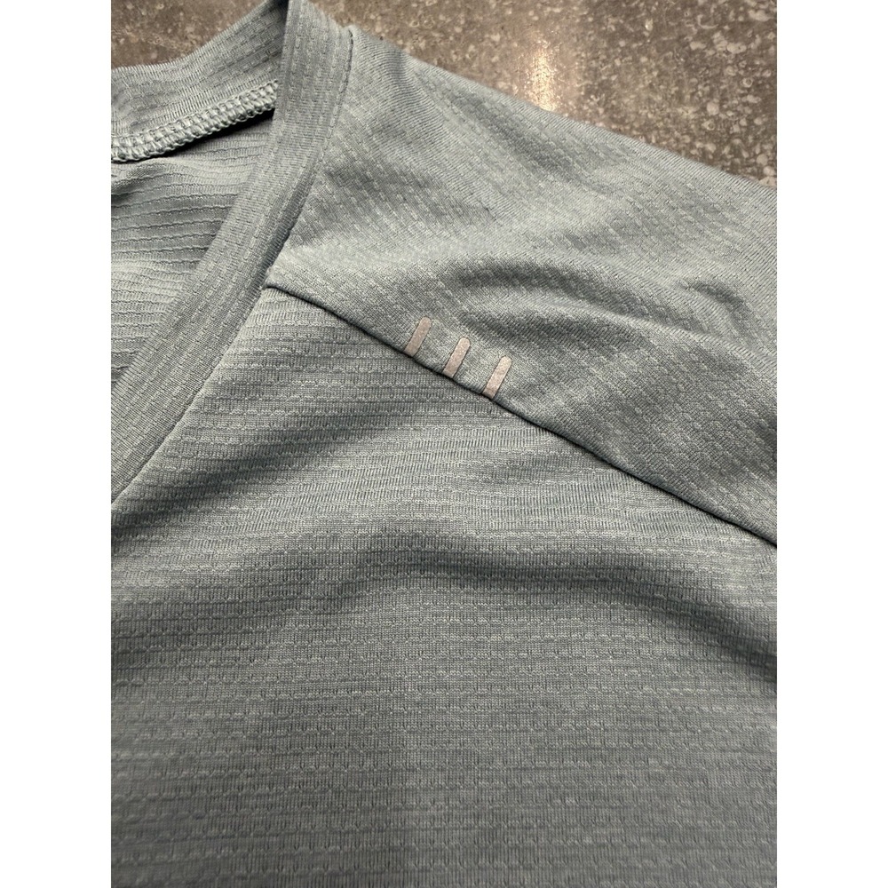 Lululemon Vapor Gray Fast Free Short Sleeve Shirt‎ Size M Mens - Picture 2 of 6